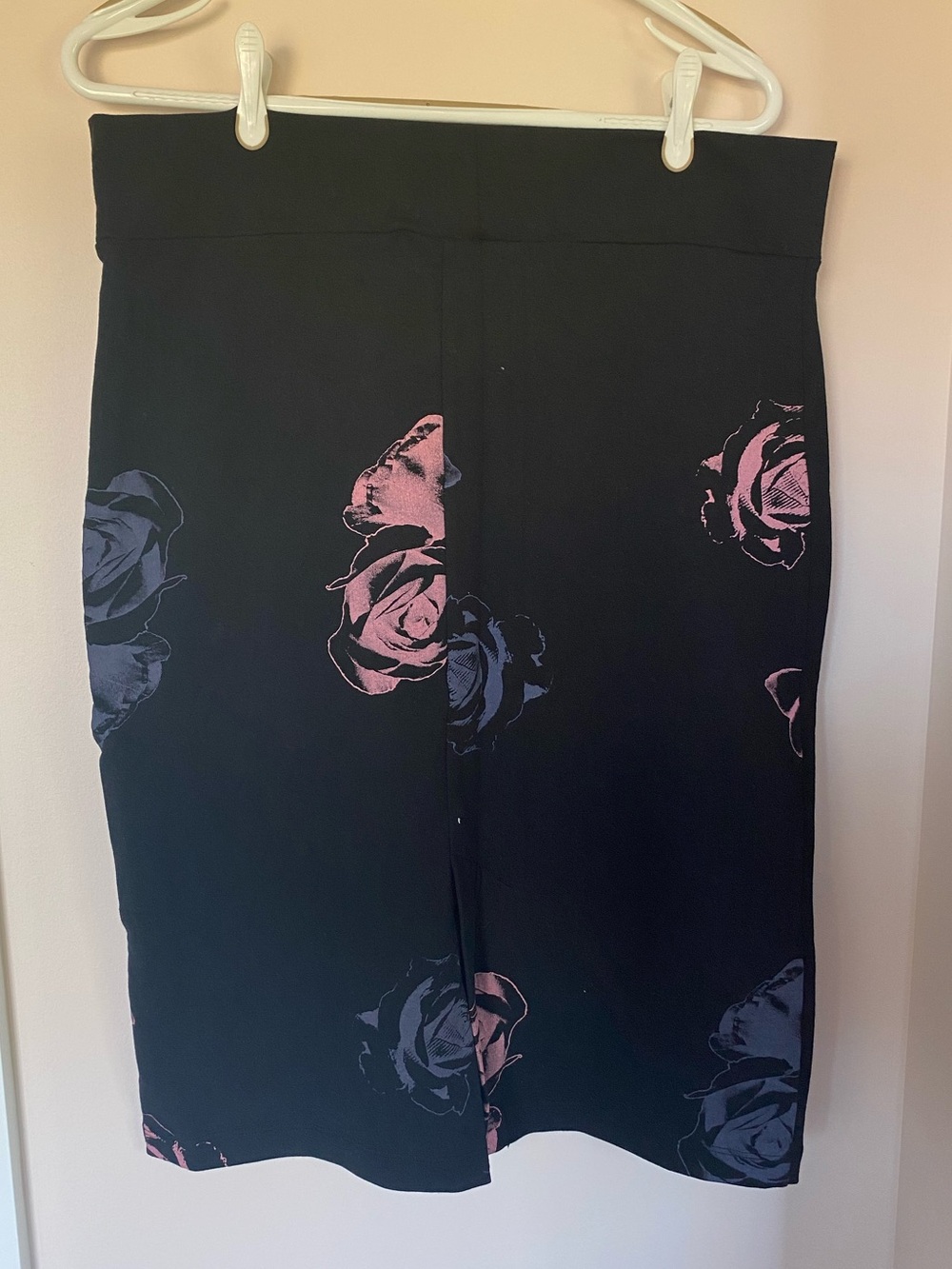 Smoking Lily Radar Skirt - XL - Picture 2 of 4